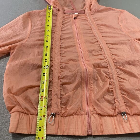 FABLETICS Flyweight Nylon Hooded Jacket Adjustable Bungee Wind Womens XS Peach - Picture 7 of 12